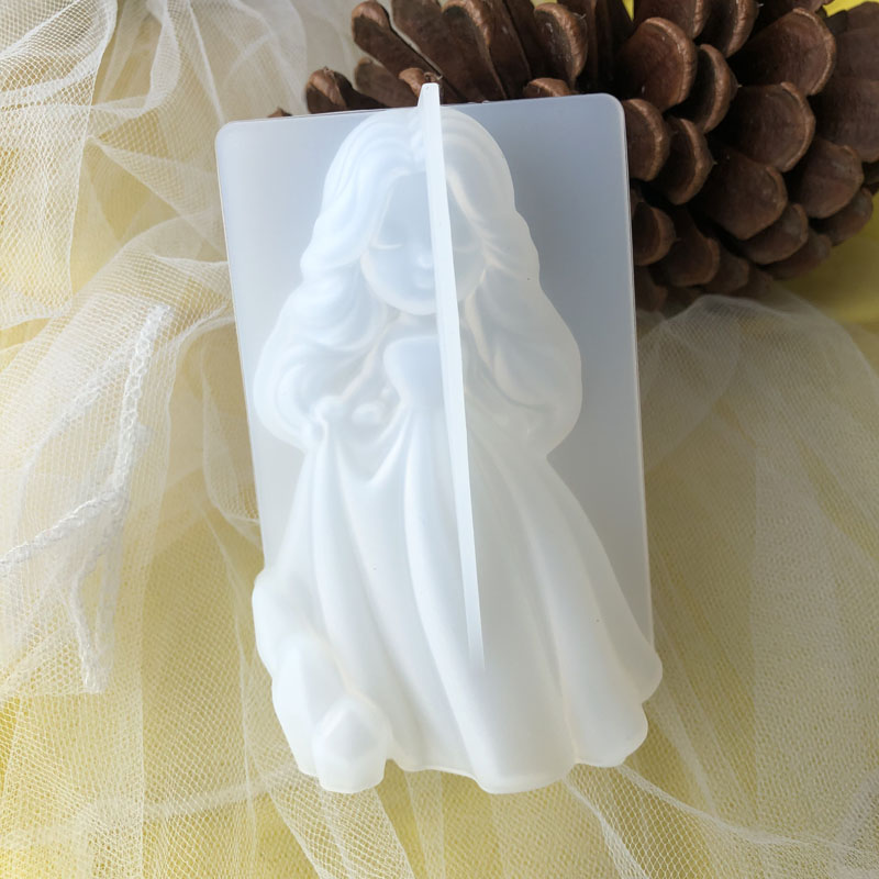 Candle Making Products - 3D Sevimli Prenses Silikon Mum Kalıp
